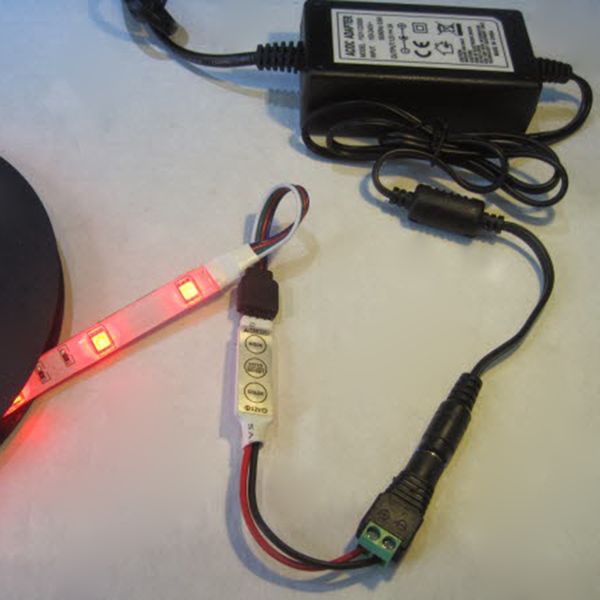 frotis Mar Chip Amplificador para Fita LED RGB Ligado por Fios - 12V 72W - Alimenta 1 rolo  5050 | Ledsafe® - EnergiLux - Mobile