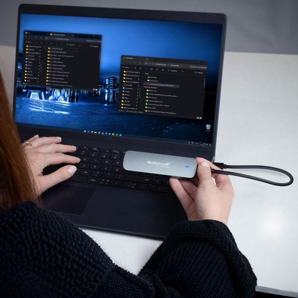 SSD-NVMe-Externo-para-Microsoft-Surface-Book-3-4-v-20241008161202